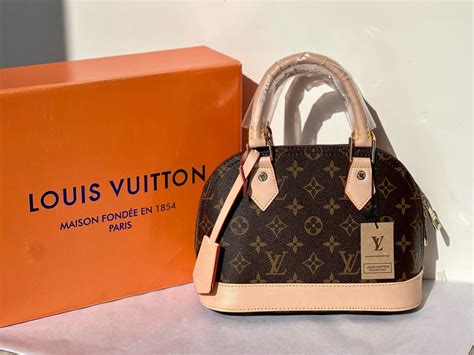 louis vuitton torbice.